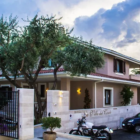 Hotell Tramas & 4*